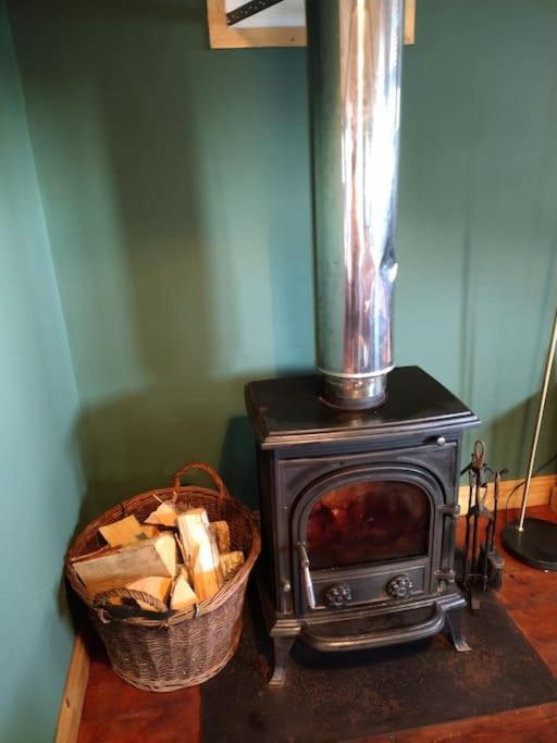 Forest View Cabin Ballaghaderreen エクステリア 写真